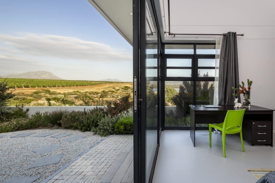 4 Bedroom Property for Sale in Benguela Cove Lagoon Wine Estate Western Cape